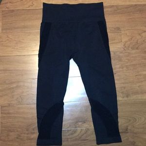 Forever 21 crop black tights sz Small